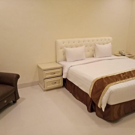Grand Town Hotel Mandai 마카사르 외부 사진