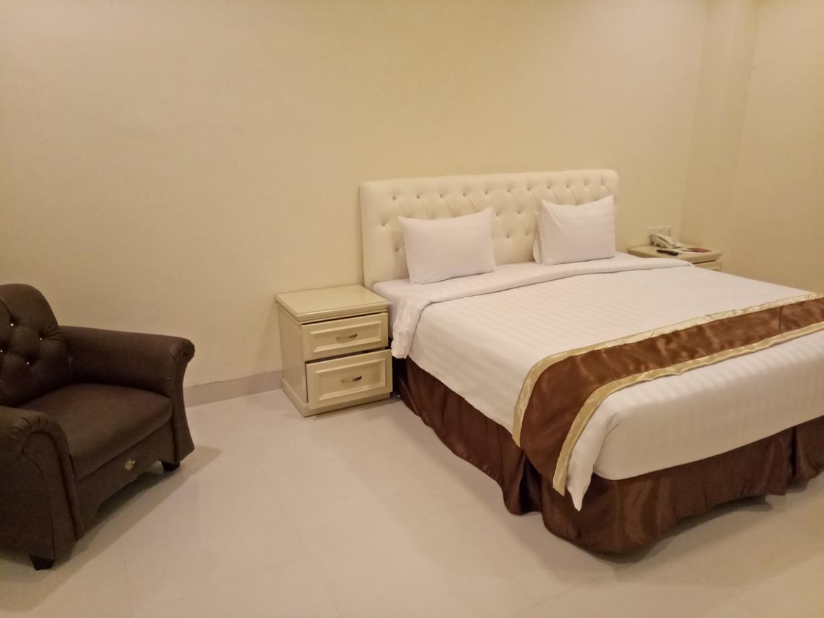 Grand Town Hotel Mandai 마카사르 외부 사진